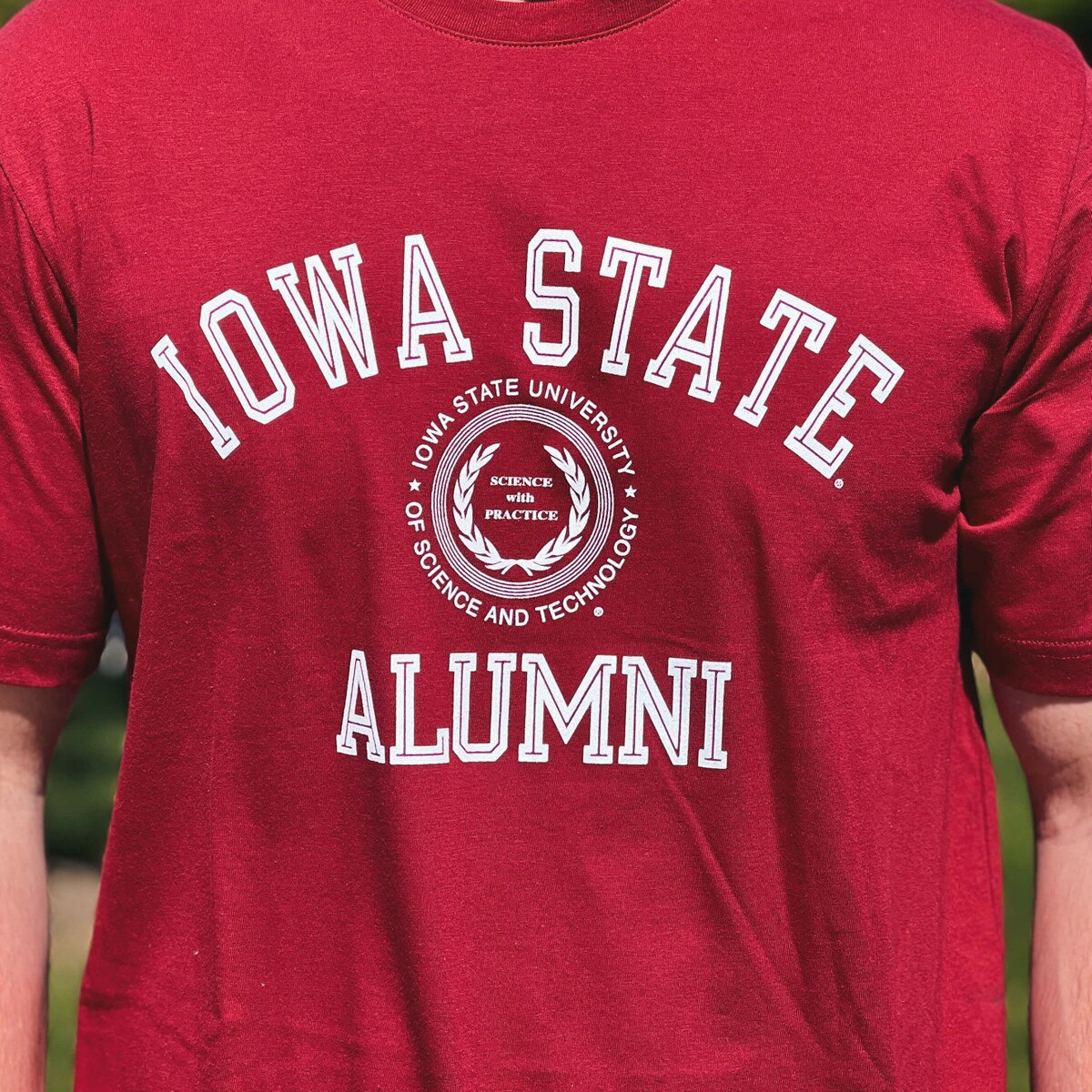 Gear Alumni Seal Cardinal T-Shirt